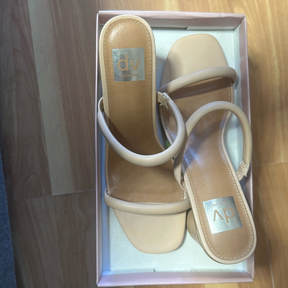 Dolce Vita Round Block Heel Sandals Two Strap Slide On Nude Size 8.5